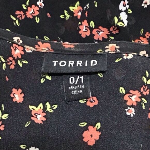 Torrid Black Floral Long Kimono 0/1 - Picture 6 of 7